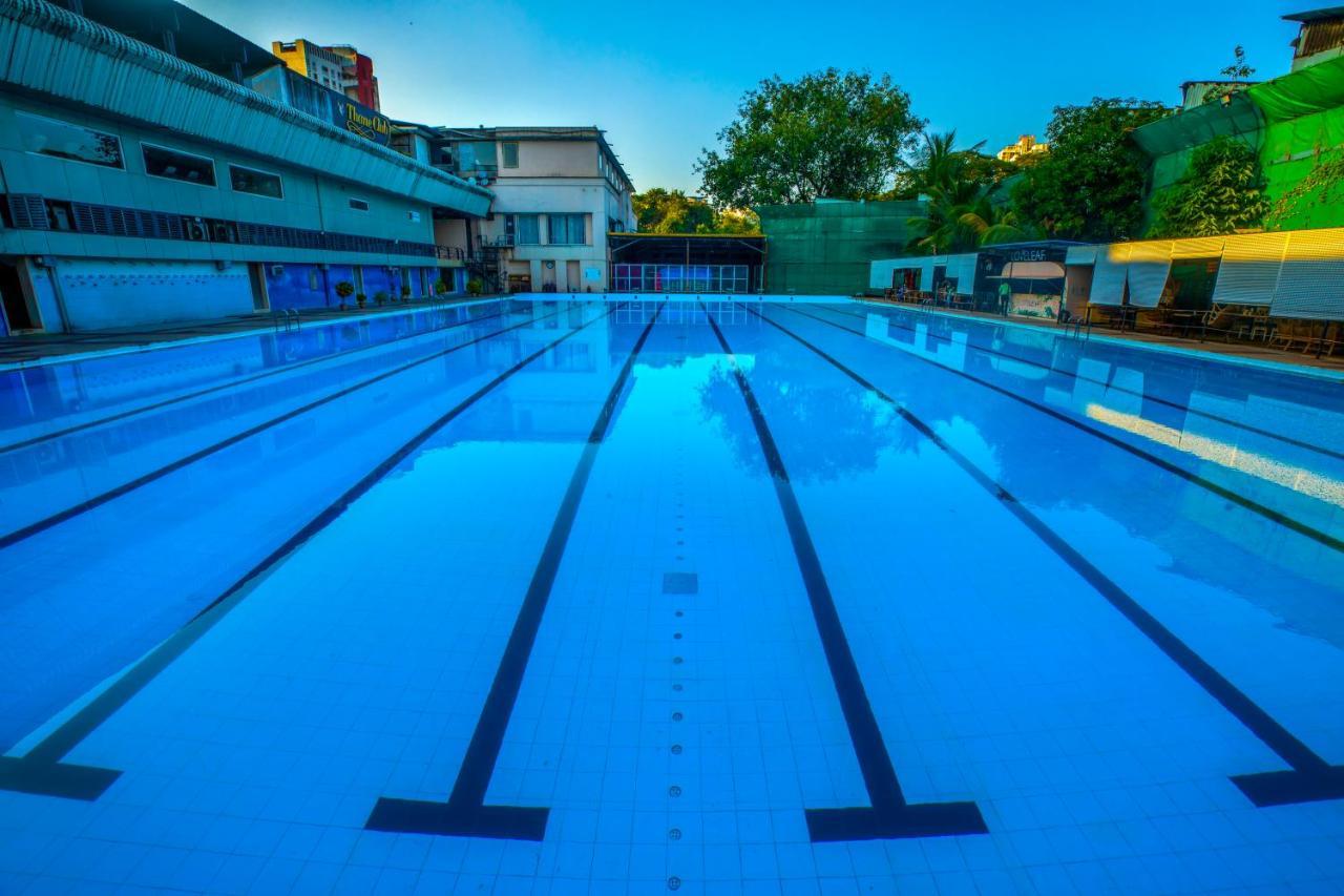 The Thane Club Kültér fotó